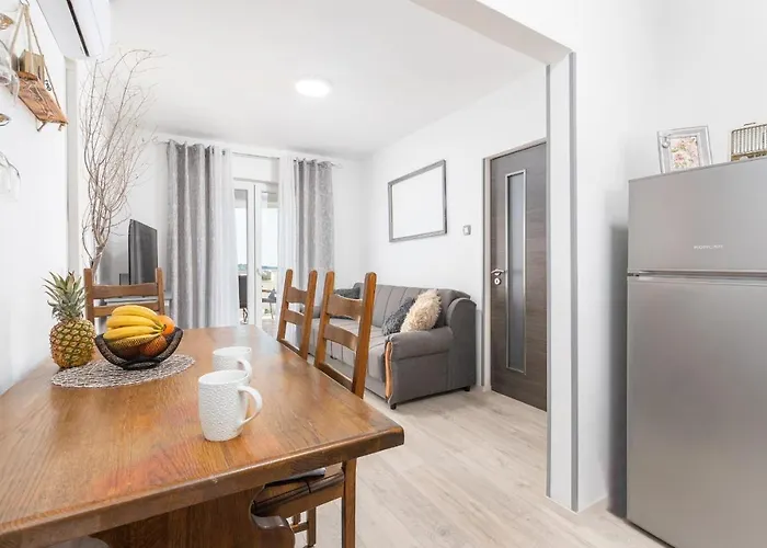 Sabina, Porec Apartman *